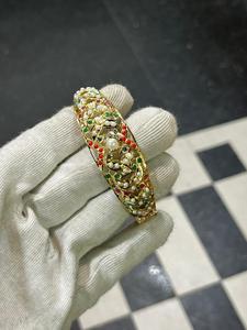 กำไลข้อมือแบบอินเดียดั้งเดิม Jadau Kundan Pearl ประดับมุก  ทำจากทองเหลืองชุบโรเดียม  ลายดอกไม้  สำหรับผู้หญิง  สไตล์ทันสมัย เหมาะสำหรับงานแต่งงาน - Product Image 2