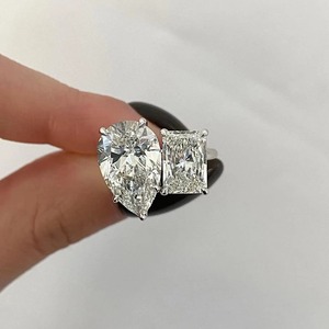 แหวนเพชรทรงรัศมี 4.8 กะรัต เพชรเลี้ยงในห้องปฏิบัติการ Toi Et Moi ทองคำขาว 14K รับรองโดย IGI ความใส VS+ สี D-F สำหรับงานแต่งงานและหมั้น - Product Image 1