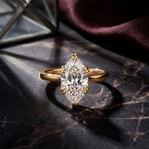 Joyería MAISHA DIAM, Anillo de Compromiso de Oro Blanco, Amarillo y Rosa de 18K con Diamante Cultivado en Laboratorio de Corte Marquesa de 4 Quilates, Certificado por IGI, para Mujer - Product Image 1