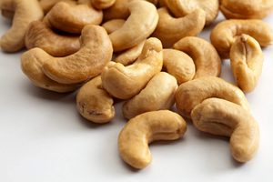 Anacardos Orgánicos Blanqueados y Secos de Alta Calidad, W320 Premium Crujientes, Sin GMO, Sin Gluten, Venta al Por Mayor, Directo de Fábrica, Exportación - Product Image 3