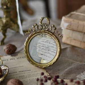 <b>Antique</b> Finish Gold Oval Photo <b>Frame</b> Decorative Picture <b>Frame</b> for Tabletop and Wall Hanging Luxury Home Hotel Restaurant Accent - Product Image 3