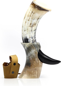 Taza Artesanal de Cuerno de Búfalo con Soporte, Vaso Medieval de Cuerno para Cerveza, Taza Natural para Festival Renacentista, Recreación Histórica LAR - Product Image 1