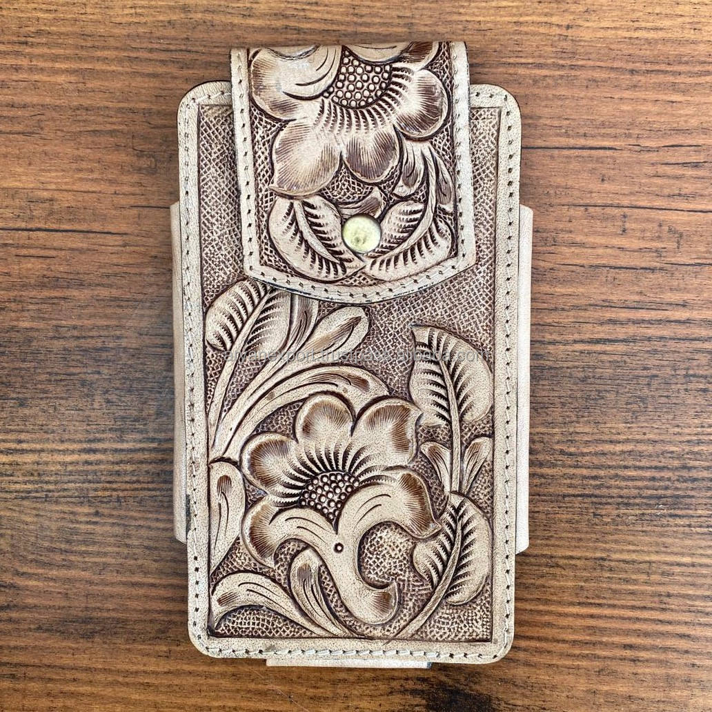 สีน้ำตาล