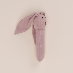 Mordedor de bambú orgánico de calidad superior Blush Pink Squeaker para la dentición del bebé - Product Image 3