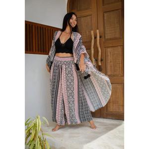 Conjunto de kimono estilo bohemio para mujer, cárdigan largo estampado y pantalones palazzo de pierna ancha, conjunto coordinado. - Product Image 1