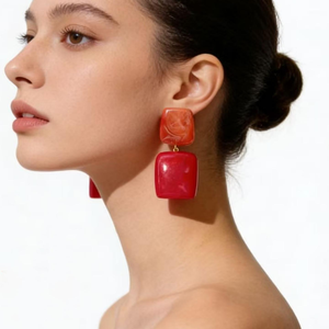 Pendientes de Resina Enchanted Bloom, Pendientes de Resina con Pétalos de Luz de Luna, Gotas de Resina Botánicas de Ensueño, Pendientes de Resina con Brillo de Atardecer, Cristal Ga - Product Image 1