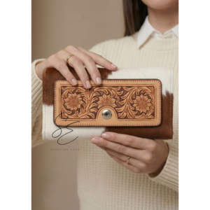 Cartera de mano de cuero genuino con cremallera y grabado floral hecho a mano estilo vaquera occidental para mujer, OEM ODM personalizado - Product Image 3
