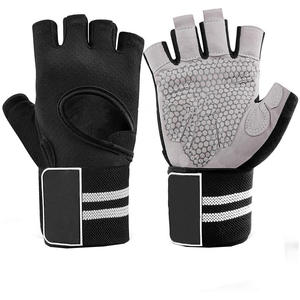 Gants de sport en PU antidérapants et résistants à l'usure, personnalisables en couleur et taille, pour l'entraînement sportif et en salle de sport, design unisexe à demi-doigts - Product Image 4