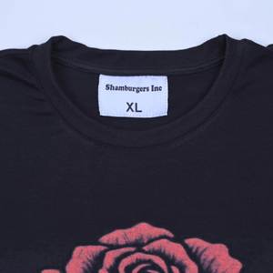 เสื้อยืดลำลองสีดำพิมพ์ลายกุหลาบผ้าฝ้ายพรีเมียมสำหรับผู้ชายคุณภาพสูงขายส่งพร้อมโลโก้สั่งทำจากผู้ผลิตเสื้อผ้าสตรีทแวร์ - Product Image 3