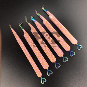 แหนบต่อขนตาแบบใหม่ รุ่น Heart Tweezers ยี่ห้อ Mink Private Label ทำจากสแตนเลสแท้ แข็งแรง ทนทาน จับถนัดมือ พร้อมหัวแหนบหลากหลายรูปแบบ - Product Image 2