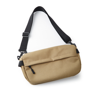 Bolso táctico tipo bandolera, impermeable, para senderismo, deportes al aire libre, en venta online. - Product Image 4