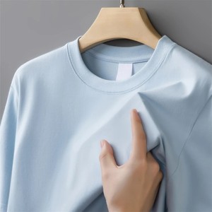 เสื้อยืดคอกลมแขนสั้นผู้ชาย สีขาว ผ้าฝ้าย ทรงปกติ สไตล์ลำลอง สีพื้น ผ้าเจอร์ซีย์ถัก ดีไซน์เรียบ - Product Image 3