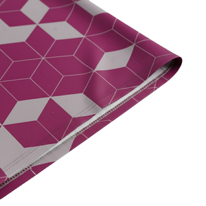 ชุดฟุตบอลสีชมพูลายเรขาคณิต ผ้าโพลีเอสเตอร์ 100% ป้องกันแบคทีเรีย แห้งเร็ว ชุดแข่งฟุตบอลแบบสั่งทำพิเศษพร้อมกางเกงขาสั้น - Product Image 5