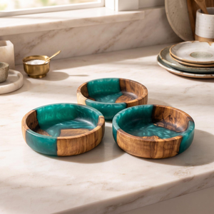 Bols de service ronds en bois et résine faits à la main, plats décoratifs naturels, vaisselle minimaliste pour la maison - Product Image 2