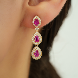 Pendientes Colgantes con Diseño Exquisito en Oro Amarillo K14 Sólido, con Rubí 100% Genuino y Halo de Diamantes en Forma de Lágrima, Joyería para Bodas - Product Image 2