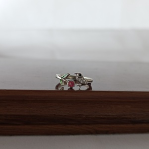 Anillo Ajustable Revalia con Esmalte, Diseño de Pájaro y Flor, Estilo Natural, para Mujer, Ideal para Regalo, Uso Diario - Product Image 2