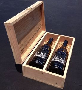 Boîte à vin en bois pour deux bouteilles, idéale pour les coffrets cadeaux de vins de qualité supérieure, les mariages, les anniversaires et les événements spéciaux - Product Image 4