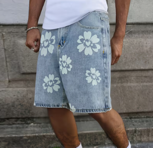 Shorts de Mezclilla para Hombre, Lavado Claro, con Estampado Floral Blanco, Casuales, de Verano - Product Image 3