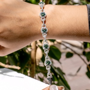 กำไลข้อมือเพชรทองคำขาวทรงรี รับรองโดย GIA ชุบโรเดียม เครื่องประดับงานแต่งงานสุดหรูสำหรับผู้หญิง ของขวัญสุดหรูสำหรับเธอ - Product Image 5