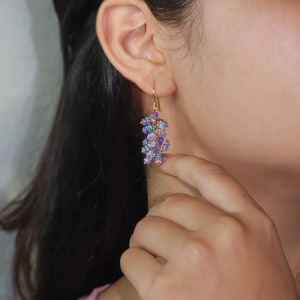 Pendientes Colgantes de Plata de Ley Chapados en Oro con Ópalos y Cuentas, con Cristales Morados y Azules, Ideales para Regalo de Boda o Fiesta - Product Image 4