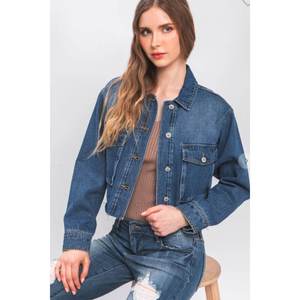 Chaqueta de mezclilla recortada con botones y dobladillo crudo para mujer Love Tree Style - Product Image 6