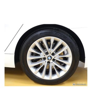 BMW 520i Sedán de Lujo del 2022, Serie 5 de BMW, 69,000 km, Caja de Cambios Automática, Volante a la Izquierda - Product Image 5