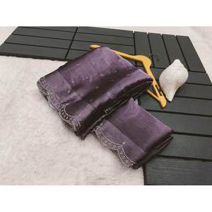 ชุดส่าหรีผ้าไหมประดับเพชรเสื้อเบลาส์ไร้ตะเข็บลาเวนเดอร์ - Product Image 1