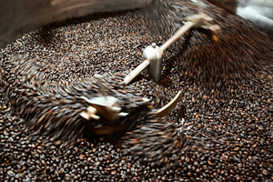 Vietnam-Kafei rôti français Liberica Dalakon Bazan haricots entiers 0.5kg en sac longue durée de conservation 5% humidité goût amer - Product Image 3