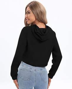 Haut court à capuche pour femme avec cordon de serrage, décontracté, à manches longues, pour le sport - Product Image 2