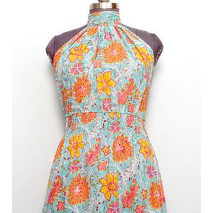 Belle robe trapèze moderne en coton à imprimé floral bohème, col rond, longueur genou, imprimée au bloc, pour fêtes d'été et printemps-été - Product Image 3