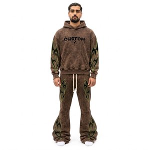 Ensemble de survêtement marron à capuche pour homme, motif flamme imprimé par sublimation, streetwear, longueur intégrale, poches à cordon, coupe régulière, 100 % coton - Product Image 1