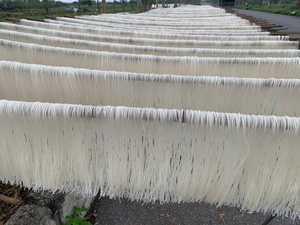 บะหมี่กึ่งสำเร็จรูปกึ่งสำเร็จรูป10กก. ทำจากวุ้นเส้นบะหมี่แห้งเร็วทำจากเวียดนาม - Product Image 4