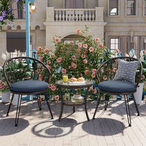 Set da Esterno U_STYLE in 2 Pezzi, Sedie Singole in Rattan con Tavolo Rotondo in Vetro per Terrazze, Balconi o Cortili - Product Image 1