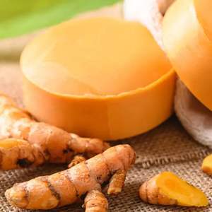 Jabón Herbal Hecho a Mano en Vietnam con Cúrcuma y Papaya, el Mejor Proveedor para el Mercado de Cuidado de la Piel Natural - Product Image 5