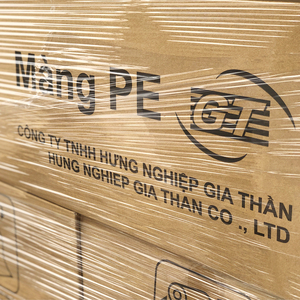 Rouleau de film étirable PE souple et résistant à l'humidité de 50 cm de large pour l'emballage de matériaux de type moulé, du fabricant - Product Image 4