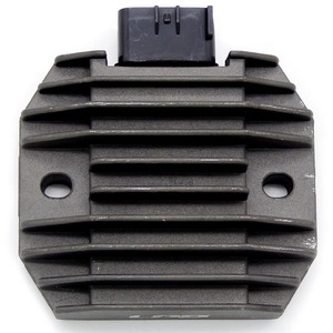 Regulador rectificador de tensión para Yamaha YZF R6 FZ6R WR250R <span class=keywords><strong>TMAX</strong></span> <span class=keywords><strong>XP500</strong></span> XVS1100 XVS650 RAPTOR 700 YFM70 - Product Image 1