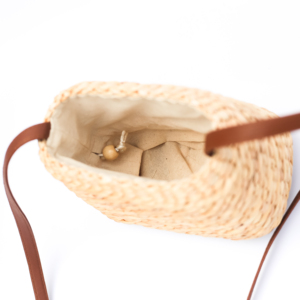 Sac en jacinthe d'eau tressé à la main – Sac bandoulière décontracté respirant en forme de seau avec doublure en toile et cordon de serrage - Product Image 4