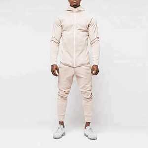 Chándal Deportivo para Hombre Talla Grande, 100% Poliéster de Alta Calidad, Ropa Deportiva para Hombre, Venta al Por Mayor, Hecho en Pakistán - Product Image 6