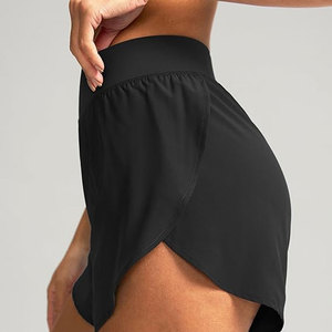 Pantalones Cortos Nora para Mujer con Cintura Elástica y Tela Resistente, Ideales para Actividades Diarias y Viajes - Product Image 5