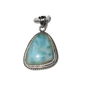 Pendentif unisexe en argent sterling 925 avec larimar serti clos, idéal pour les acheteurs en gros - Product Image 4