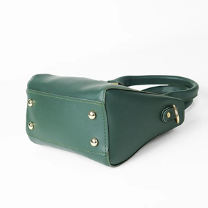 High Quality Genuine Leather Large Casual Shoulder <b>Bags</b> for Women with Zipper and Open Closure Fashionable <b>Unique</b> Design - Product Image 2