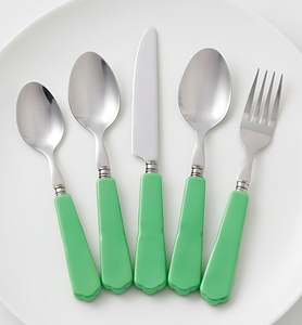 Juego de 5 cubiertos de acero inoxidable con mango de Color verde, cuchara, cuchillo, tenedor, utilizado en la mesa de la cocina, acabado plateado - Product Image 1