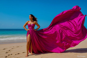 ชุดเดรสยาวสีเขียวมะนาวนีออนสุดหรูหรา ทรงพลิ้วไหว ชายกระโปรงยาว ผ่าสูง สายเดี่ยว คอรูปหัวใจ เหมาะสำหรับถ่ายภาพริมชายหาด - Product Image 3