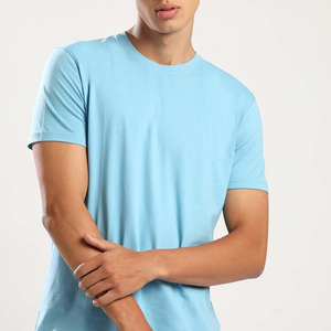 เสื้อยืดคอกลมแขนสั้นผู้ชาย สีฟ้าอ่อน ทรงปกติ ผ้าฝ้าย สีพื้น เรียบง่าย สวมใส่สบาย - Product Image 4