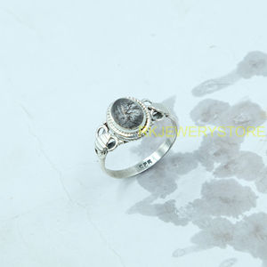 Anillo de Cuarzo Rutilado Negro, Plata de Ley 925, Diseño Hecho a Mano, Anillo de Promesa para Ella, Joyería de Cuarzo, Regalo de Navidad - Product Image 6