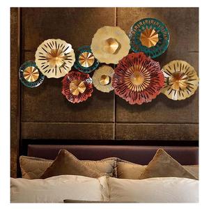 Décorations murales multicolores Art Déco, sculpture murale de luxe en fer, décoration murale simple et créative pour salon, fond de canapé - Product Image 1