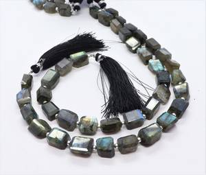 ลูกปัดลาบราดอไรต์ธรรมชาติทรงเหลี่ยมไม่สม่ำเสมอขนาด 10x12 มม. ลูกปัดพลอยลาบราดอไรต์แบบมีประกาย ขนาด 10 นิ้ว - Product Image 6