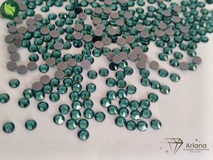 Piedras de Cristal Ariana Hotfix Rhinestones Indicolite Capri Blue Light Sapphire Medium Sapphire para Prendas, Zapatos, Pantalones y Artículos de Equitación - Product Image 2