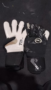 Gants de gardien de but en latex PU à doigts entiers, antidérapants, respirants, pour l'entraînement, la capture et les matchs en extérieur - Product Image 1