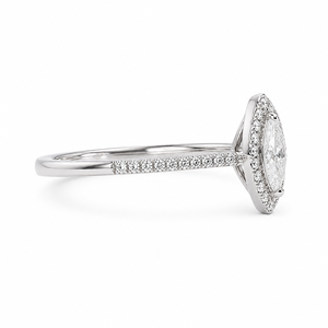 Anillo de compromiso de oro blanco con diamantes cultivados en laboratorio, corte marquesa y halo, para mujer - Product Image 4